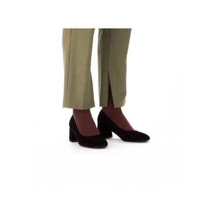 Women’s Leather/Suede Slip-On Pump