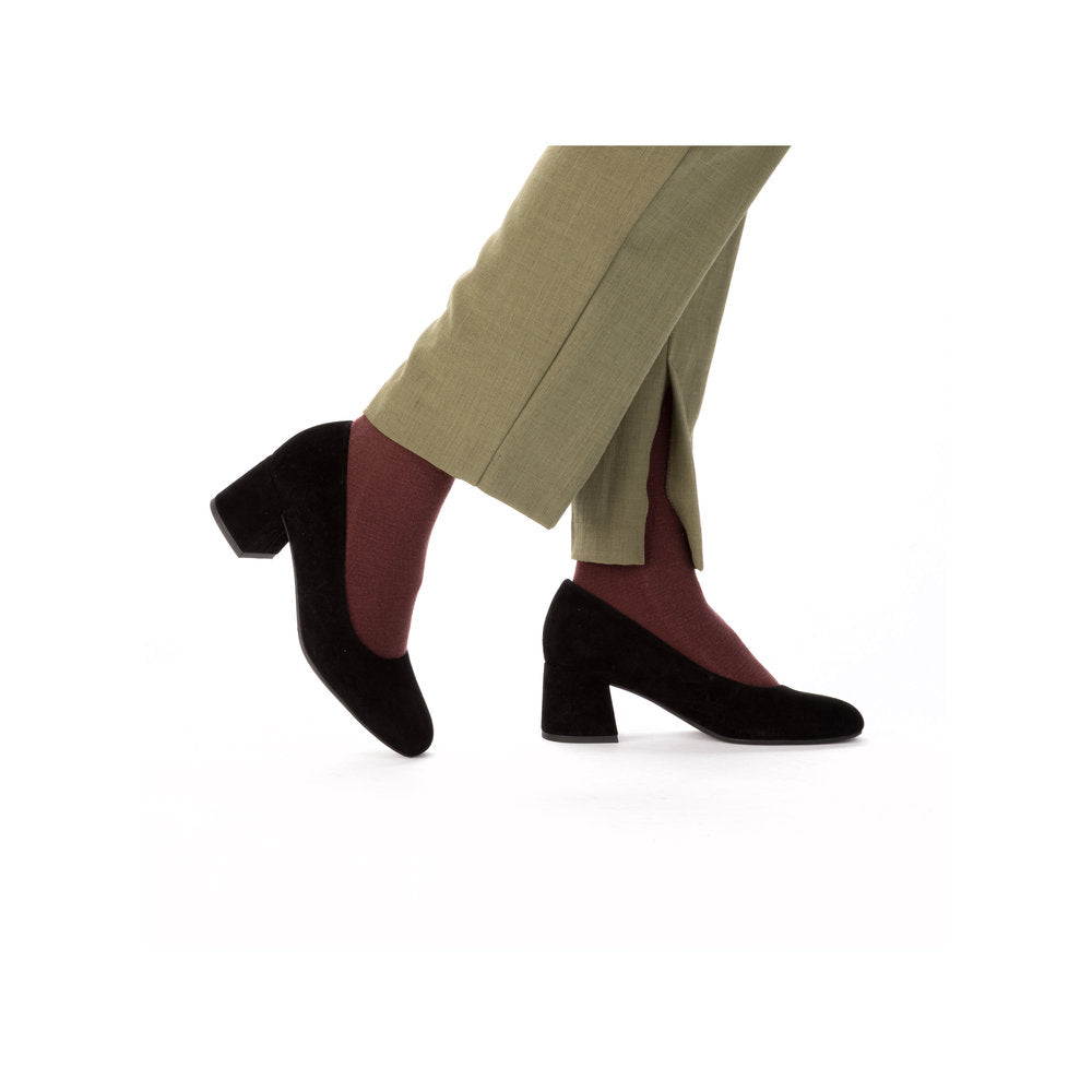 Women’s Leather/Suede Slip-On Pump