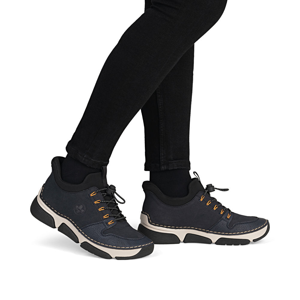 Women’s Slip-On Walking Shoe