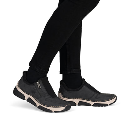 Women’s Slip-On Comfort Shoe