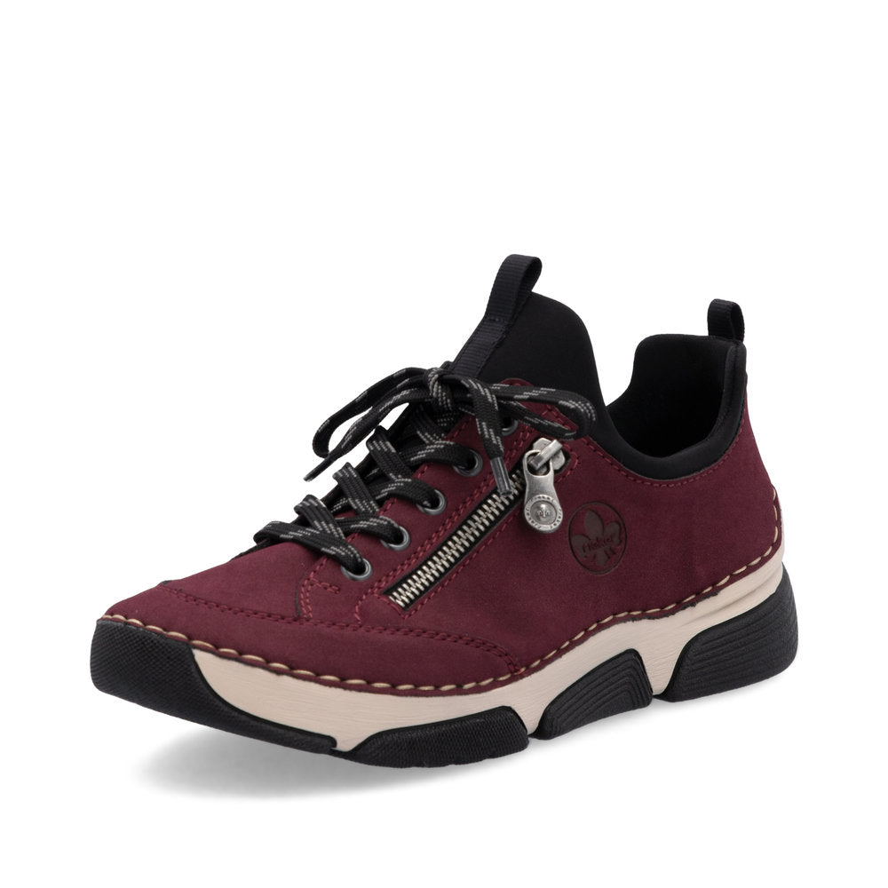 Women’s Slip-On Walking Shoe