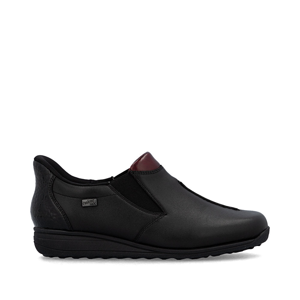 Women’s Slip-On Shoe