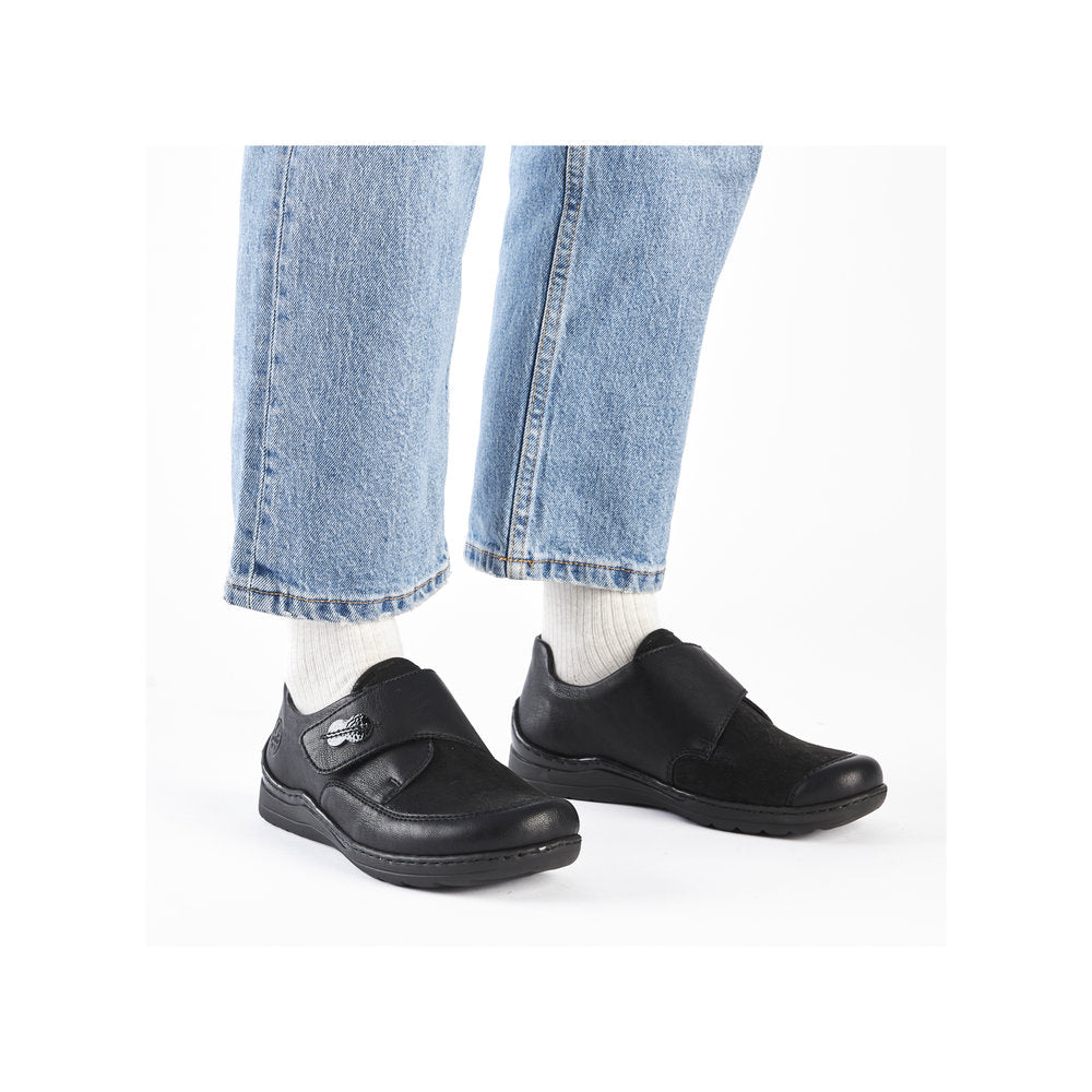 Women’s Velcro Comfort Shoe