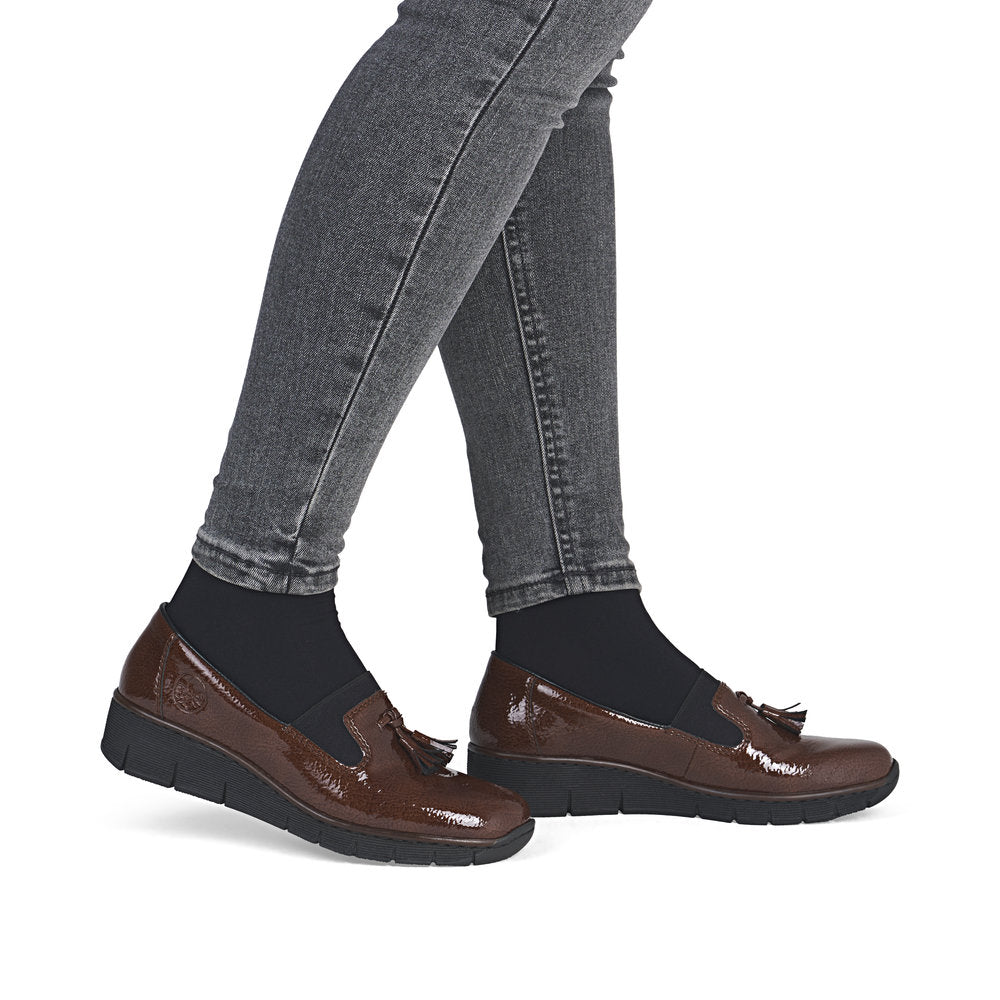 Women’s Slip-On Wedge Shoe