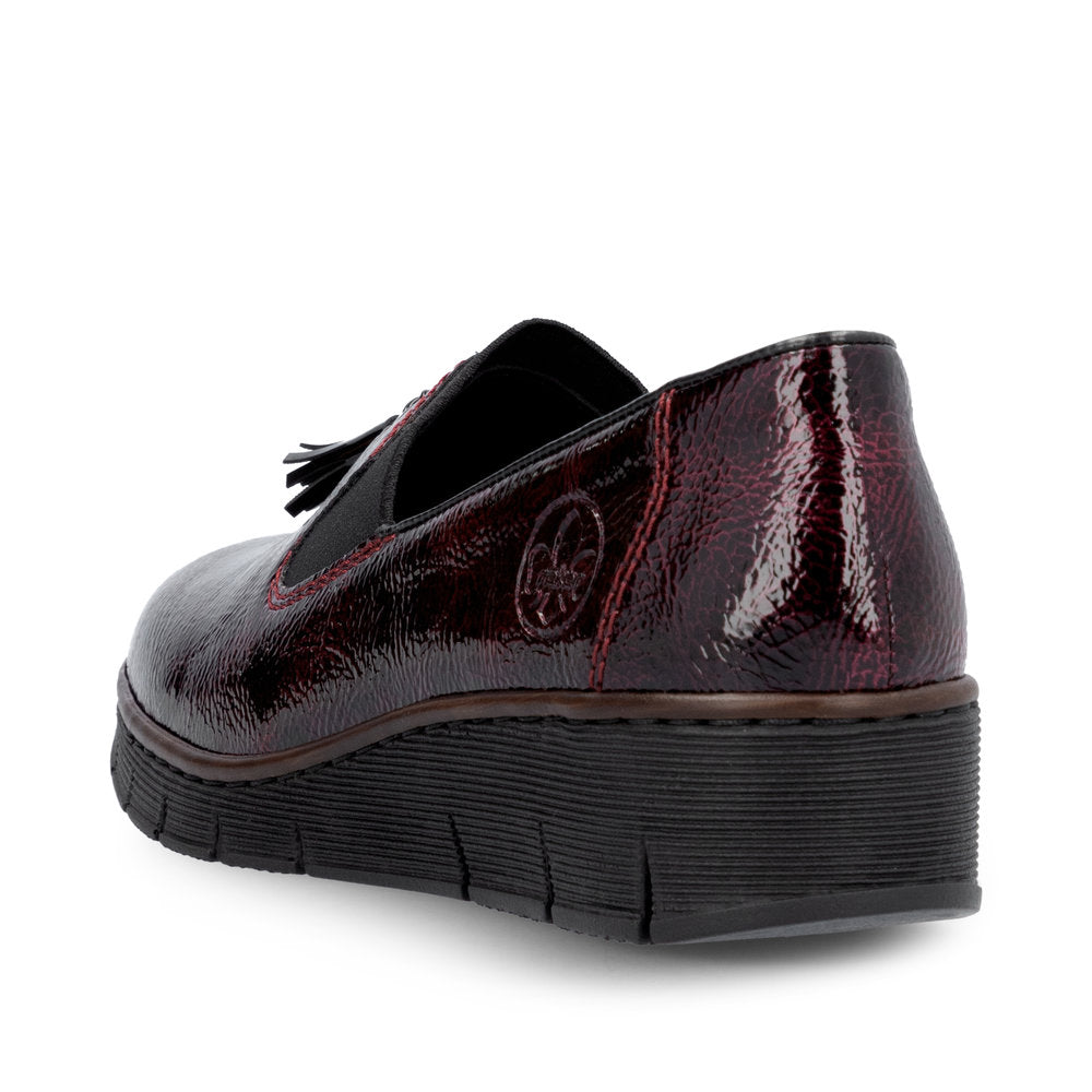 Women’s Slip-On Wedge Shoe