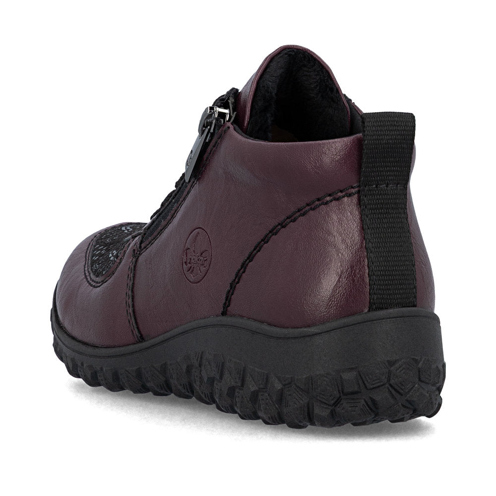 Women’s Wide Lace-Up Bootie with Side Zipper