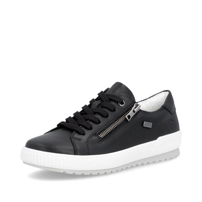 Women’s Leather Lace-Up Shoe