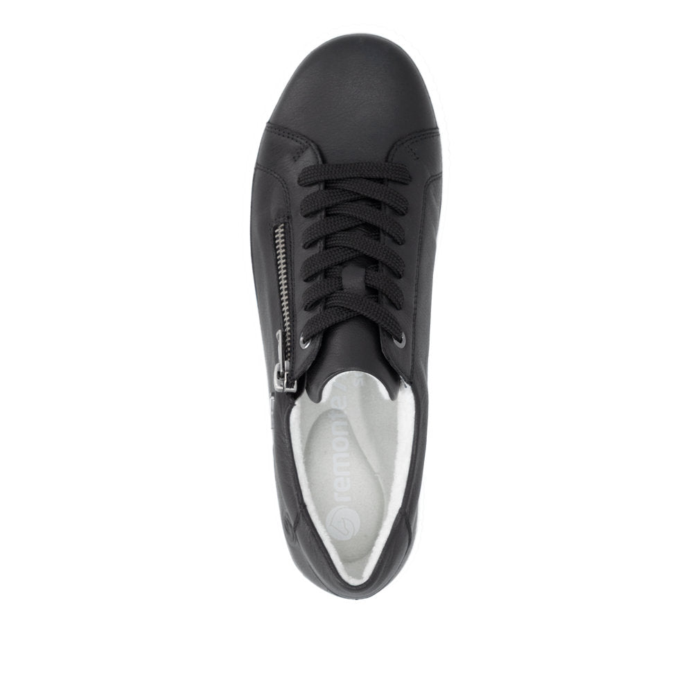 Women’s Leather Lace-Up Shoe