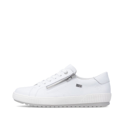 Women’s Leather Lace-Up Shoe