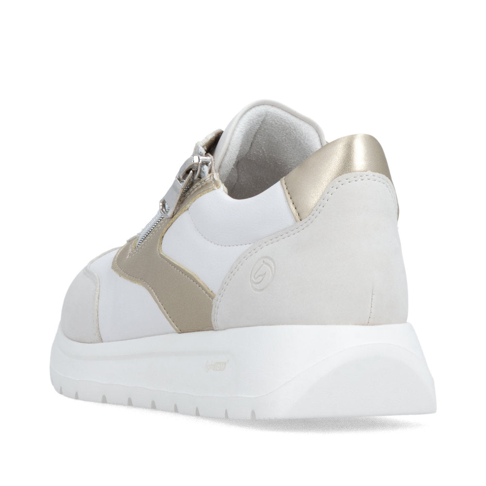 Women's Casual Shoes