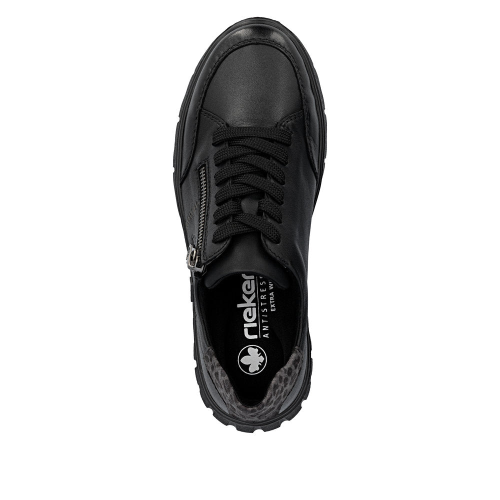 Women’s Leather Lace-Up Walking Shoe