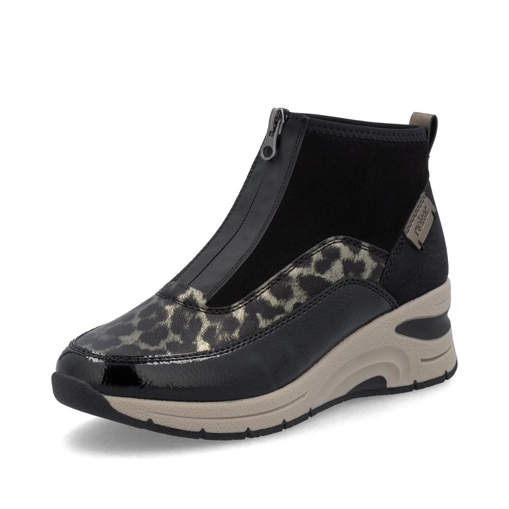 Women’s Leather Zip-Up Bootie